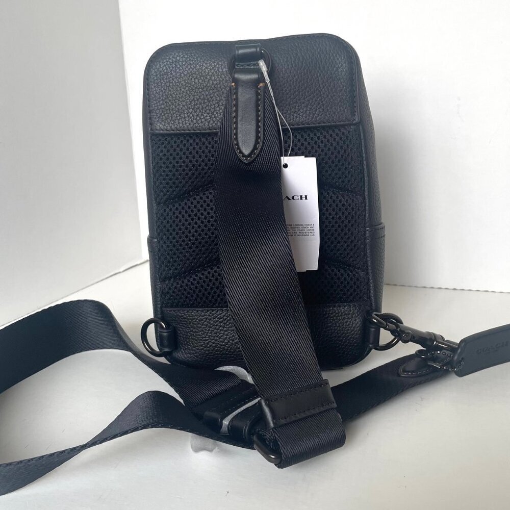 Coach Gotham Sling Pack 13 Black Pebbled Leather CR849 Bag - Picture 2 of 14